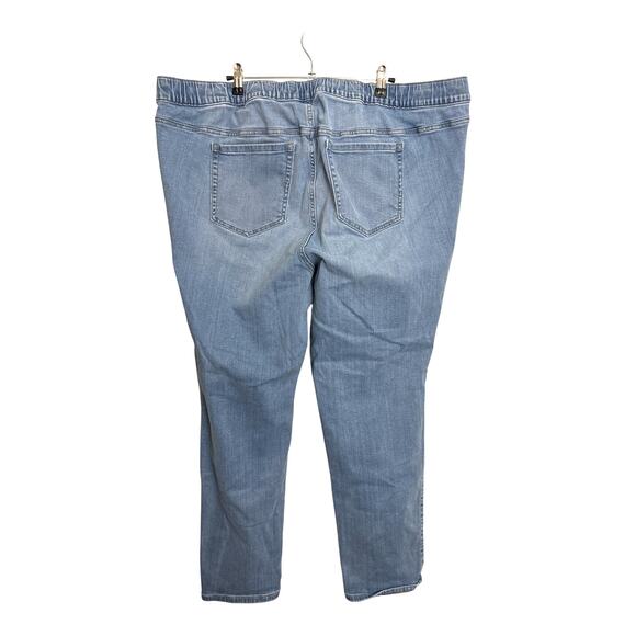 Torrid Jeans Womens Plus 3R 3X Light Wash Feel The Fit Jogger Super Soft Denim - Picture 2 of 5